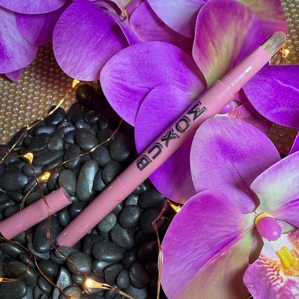 Buxom Power Line Plumping Lip Liner in Dangerous Dolly Full Size BNIB
